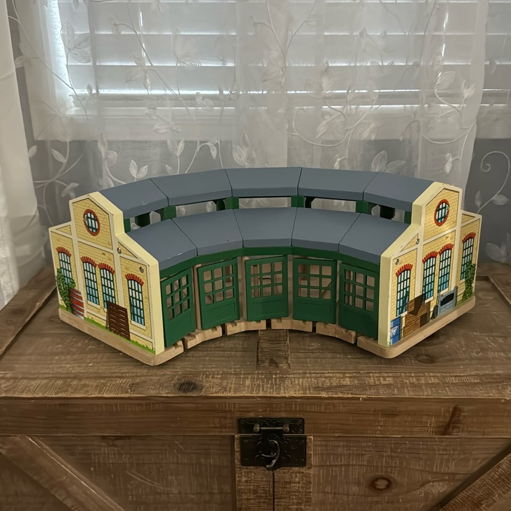 Thomas the tank engine tidmouth shed.